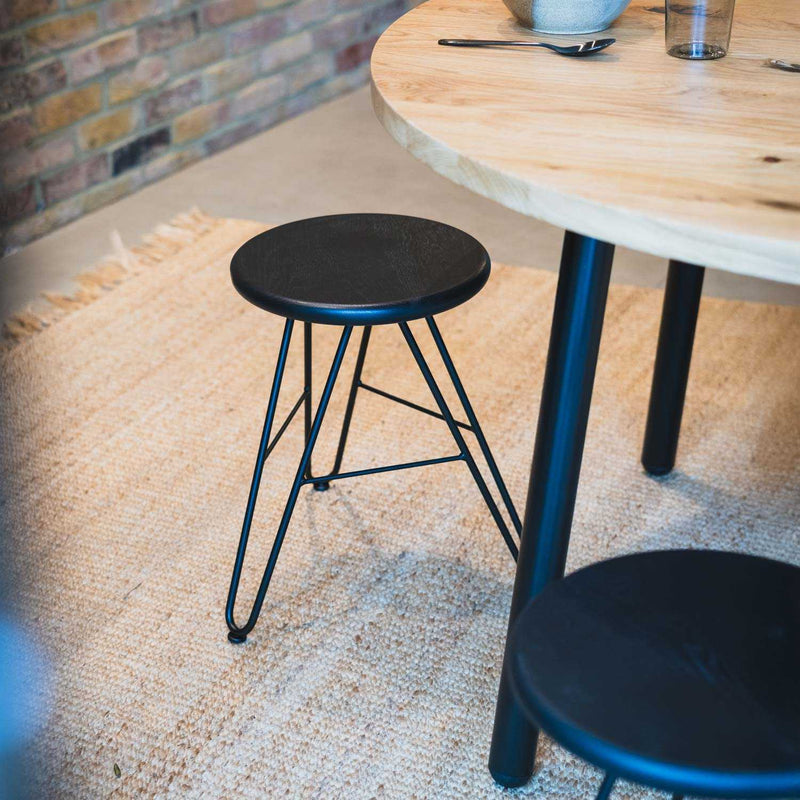 Hairpin Stool, Oak
