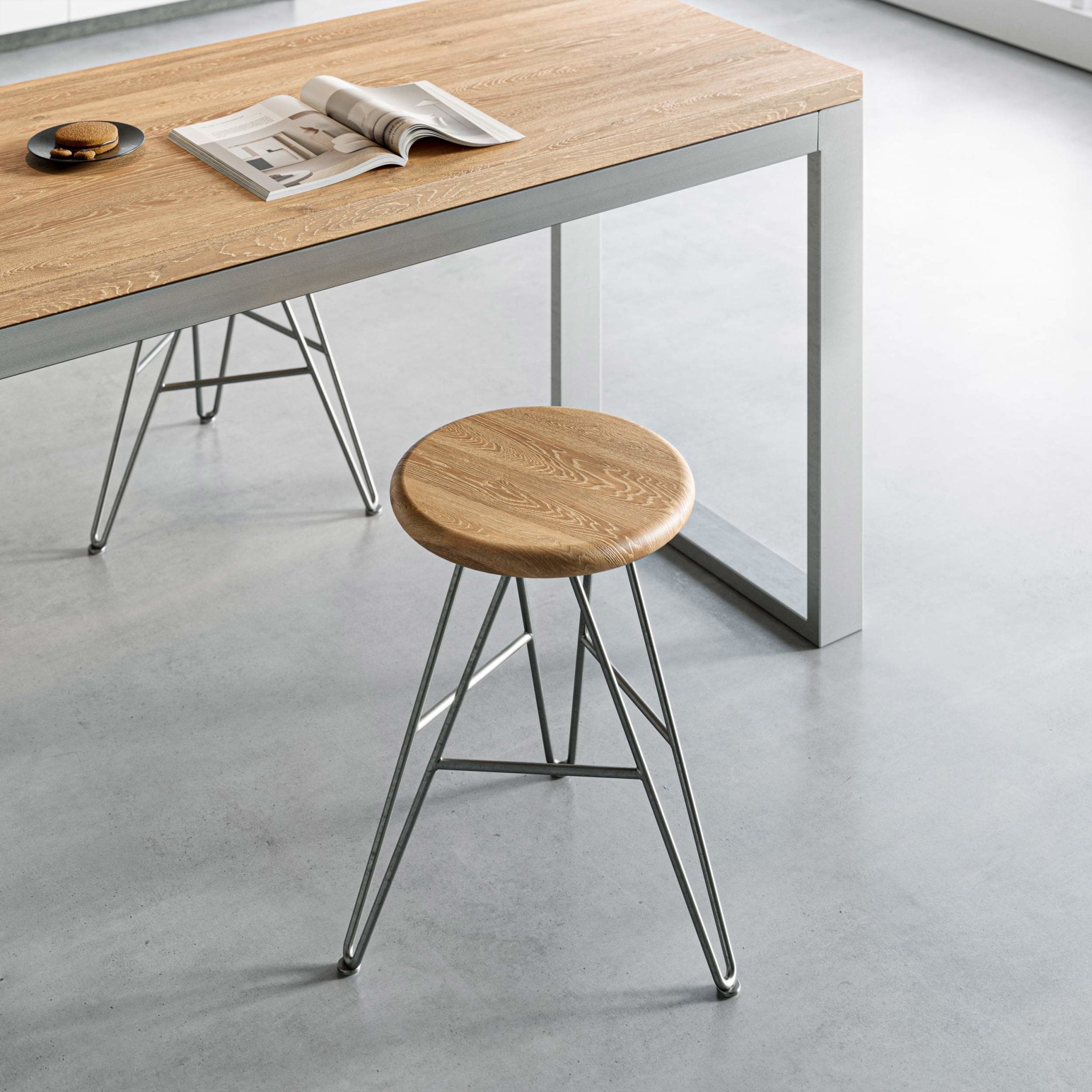 Hairpin Stool, Oak-65cm / 25.5 inch - Kitchen Stool-Black-The Hairpin Leg Co.