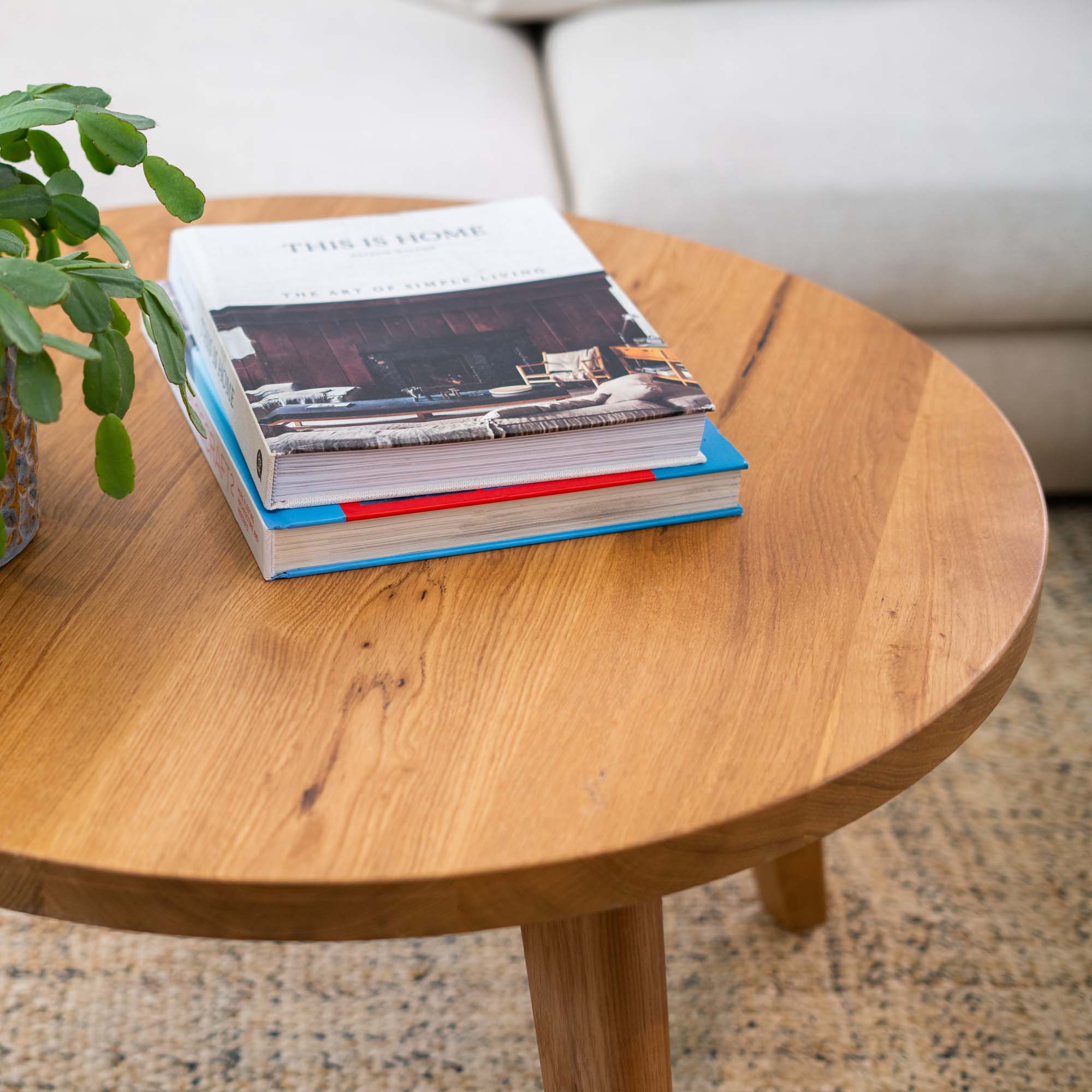 Round Solid Oak Table Top-Ø 120cm x 3.2cm--The Hairpin Leg Co.